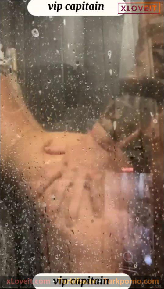 Dancer Aybik Porno Duşta sakso sikiş videosu