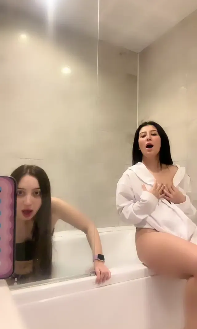 Lilya — Lilya ifşa Lolita Beril ile canlı yayın yaptı · sahne 3