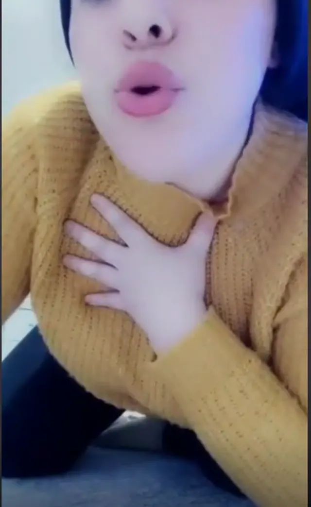 Tango Beyza — Tango Beyza ifşa – Türbanlı kızın yayını · sahne 1