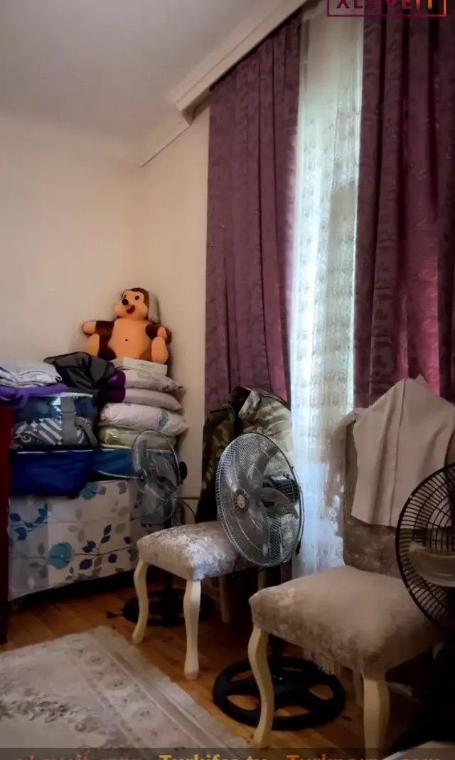 Tango Suu — Tango Suu ifşa Sexy kaşardan nude canlı yayın izle · sahne 1