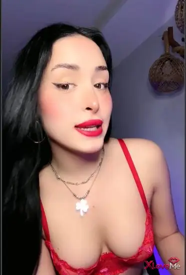 Tango Yayınları — Cerenqueen ifşa Sexy Türk kızı yayın videosu — Cerenqueen