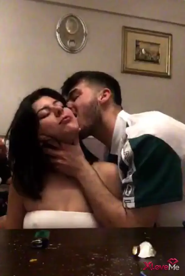 Tango Yayınları — Ceyda Sevim ifşa Genç ünililerden canlı yayın izle — Ceyda Sevim