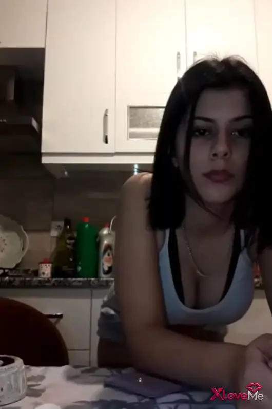 Tango Yayınları — Ceyda Sevim ifşa normal yayın video kesiti — Ceyda Sevim