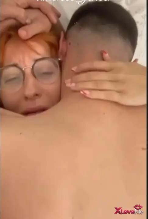 Ece Gencer porno ifşa Sakso seks ne ararsan — Ece Gencer