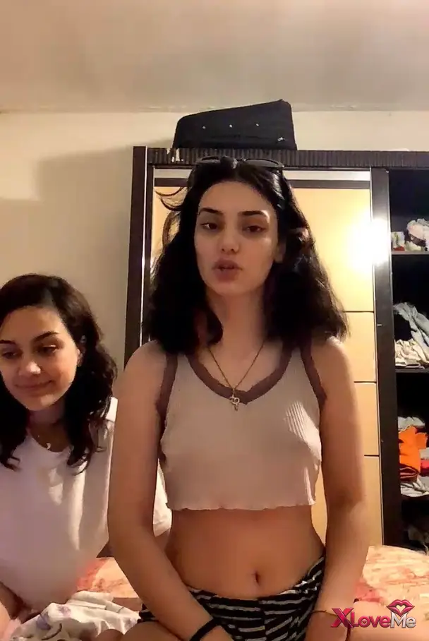 VIP ifşalar — Elif Aden ifşa Gecenin bi yarısı kuduruk kızlar — Tango Aden