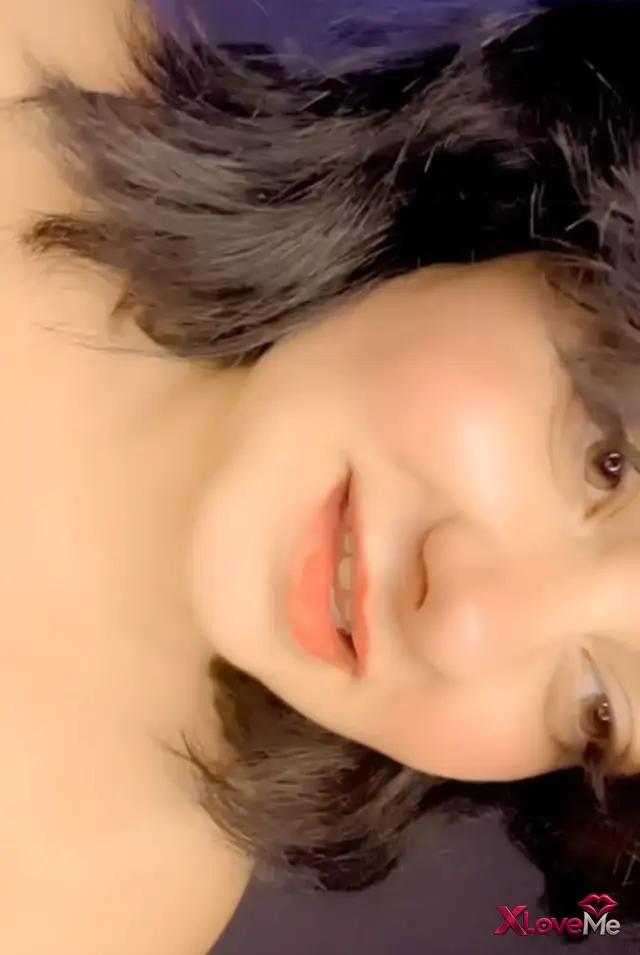 Elif Rosse ifşa Amıcğına plug sokup çıkardı — Elif Rosse
