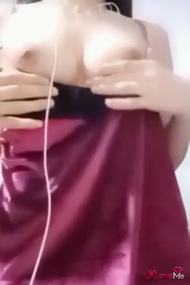 Endam Hatun ifşa Ateşli kız dans edip meme gösterdi — Endam Hatun