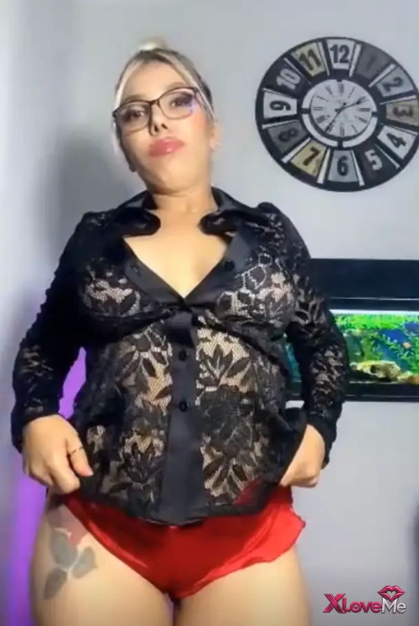 Canlı Yayınlar — Hera Lady ifşa Koca memeli olgundan nude yayın seyret