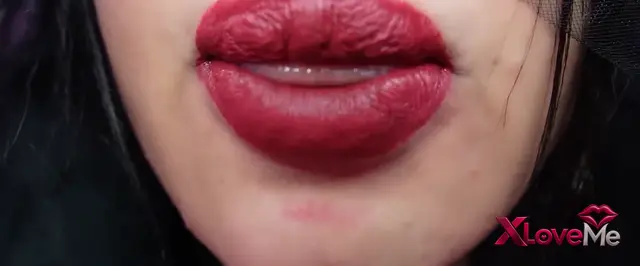 Hot ASMR Sinem Karahan Büyük Sikinle beni delirtiyorsun — Hot ASMR Sinem