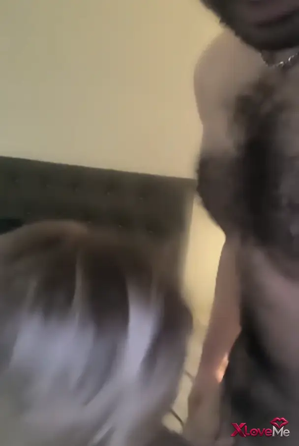 Bedava Porno — İki Deli ifşa Sikiş öcnesi ufak bi sakso