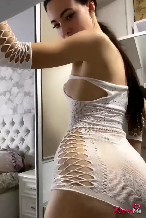 VIP ifşalar — Kleopatra ifşa Seksi hatunun ayna karşısındaki dansı