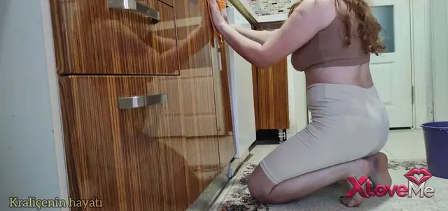 Bedava Porno — Kraliçenin Hayatı ifşa Katıl Youtube Part 77 seyret — Kraliçenin Hayatı