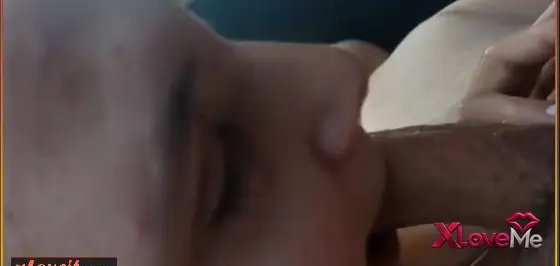 Amatör Porno — Mavi ojeli arabada sakso seks