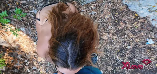 Porno Film — Plajdan ormana çağırdığı kızın ağzına verip sikti — LetsNudeit