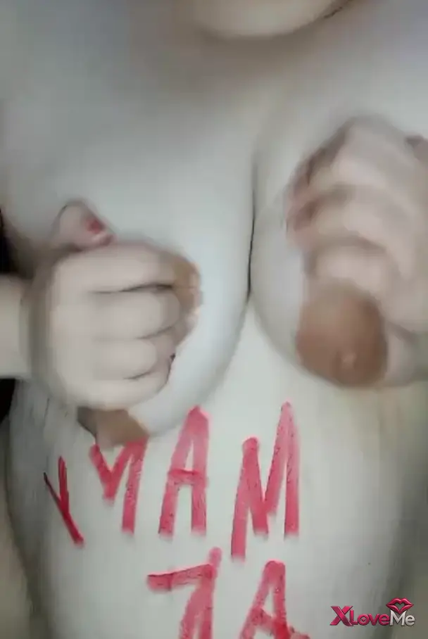 Canlı Yayınlar — Sulu Kavun ifşa Şişman olgun kadın meme açtı