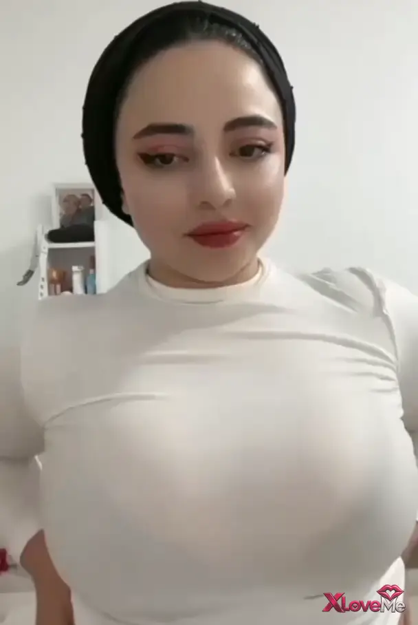 Tango Ceyda ifşa Kapalı koca meme göt karşında — Tango Ceyda