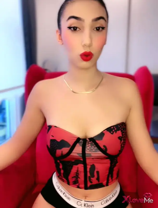 Tango Yayınları — Pelinsu ifşa Yayıncı kızdan kalça show seyret — Tango Pelinsu