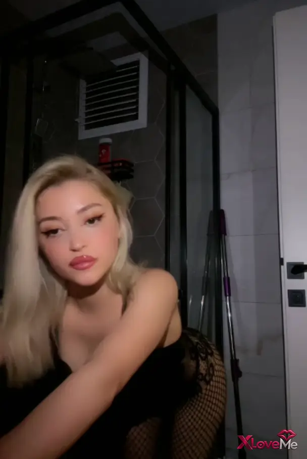 Canlı Yayınlar — Tango Serina ifşa Canlı yayın videosunu seyret