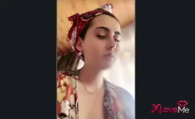 Tesettürlü — Tango Türbanlı tüm mahremiyetini sergiliyor