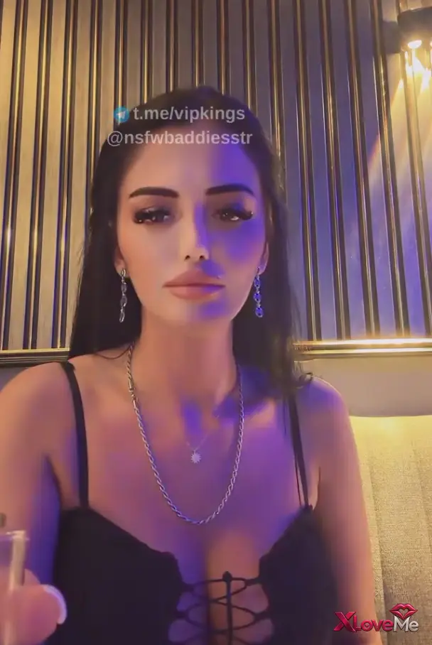 Tiktok ifşa — Tiktok Cansel ifşa Rakı masasından yayın videosu