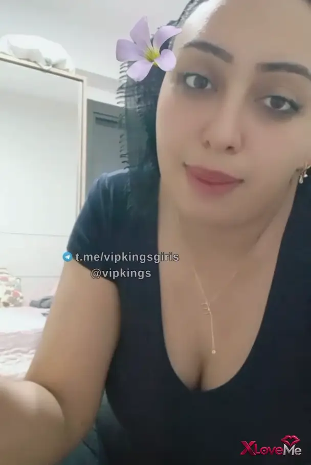 Tiktok Ezgi ifşa – Türbanlı canlı yayında — Ezgi