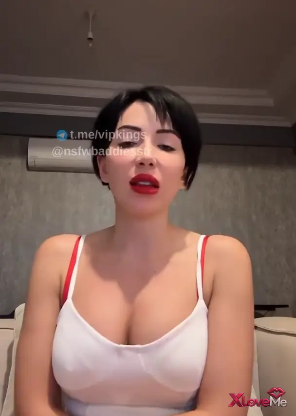 Tiktok Melis ifşa Büük göğüslüden yayın seyret — Melis