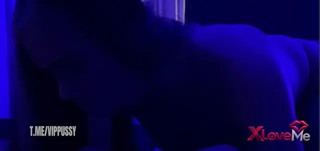 Genç Porno — Venüs Özçam Porno Ön sevişme sonrası ağzıyla boşalttı — Venüs Özçam