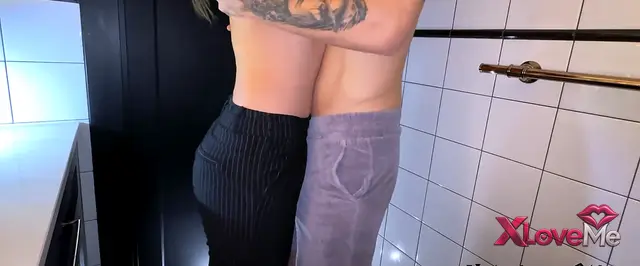 Porno Film — Zehra makine dolu önce beni boşalt sonra makineyi — Hermione Cringe